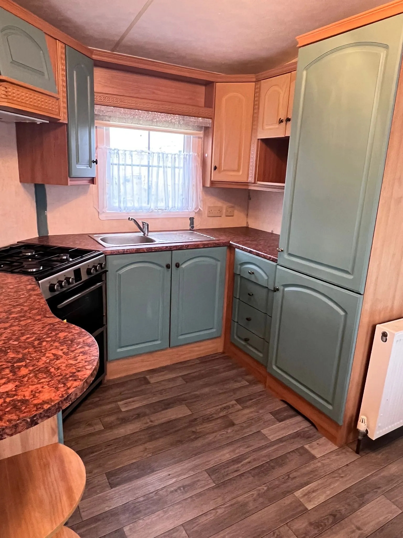 2003 ABI Montrose 2 Bed Kitchen