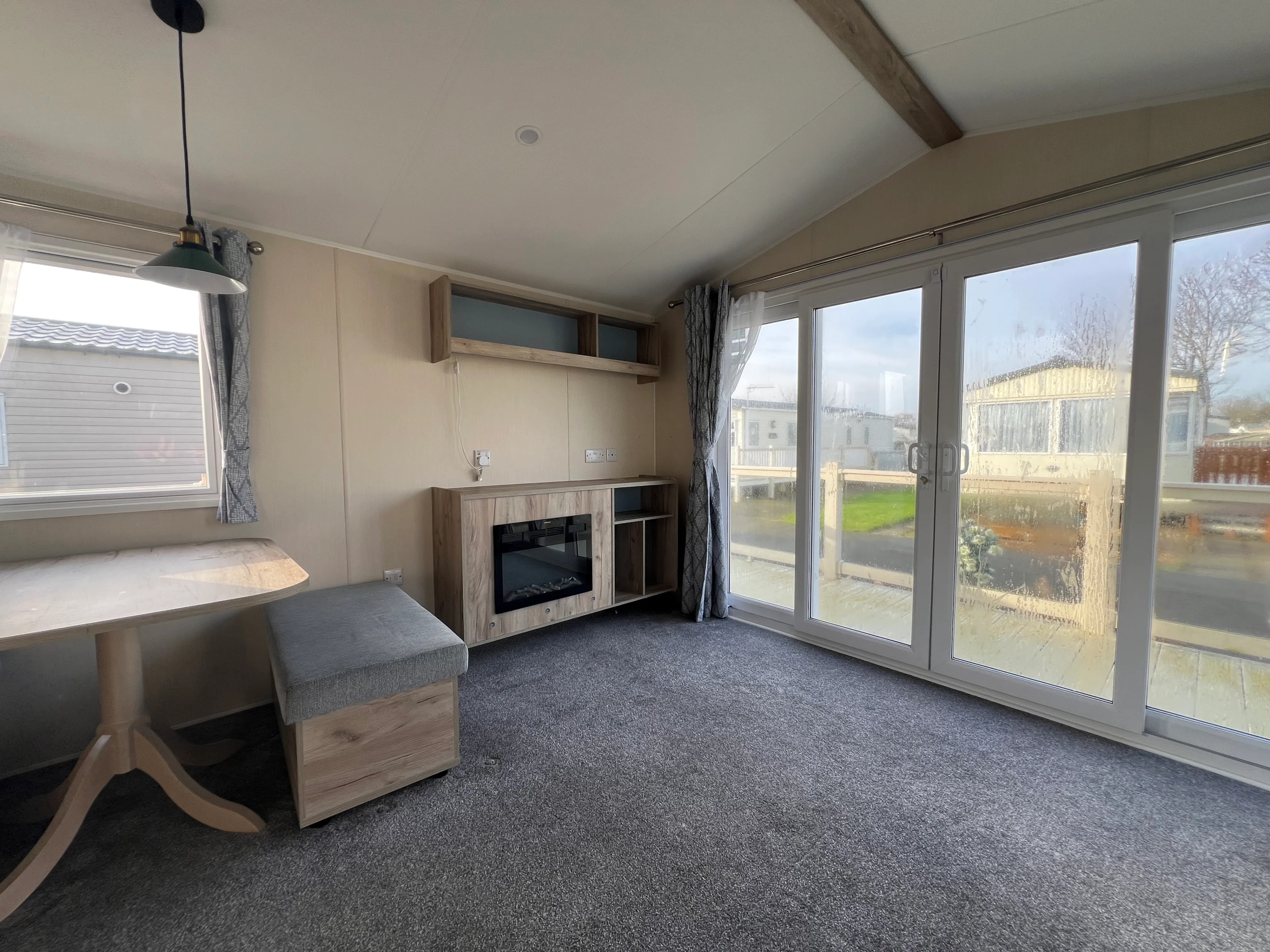 2022 Willerby Linwood 35x12 2 Bed lounge seating area