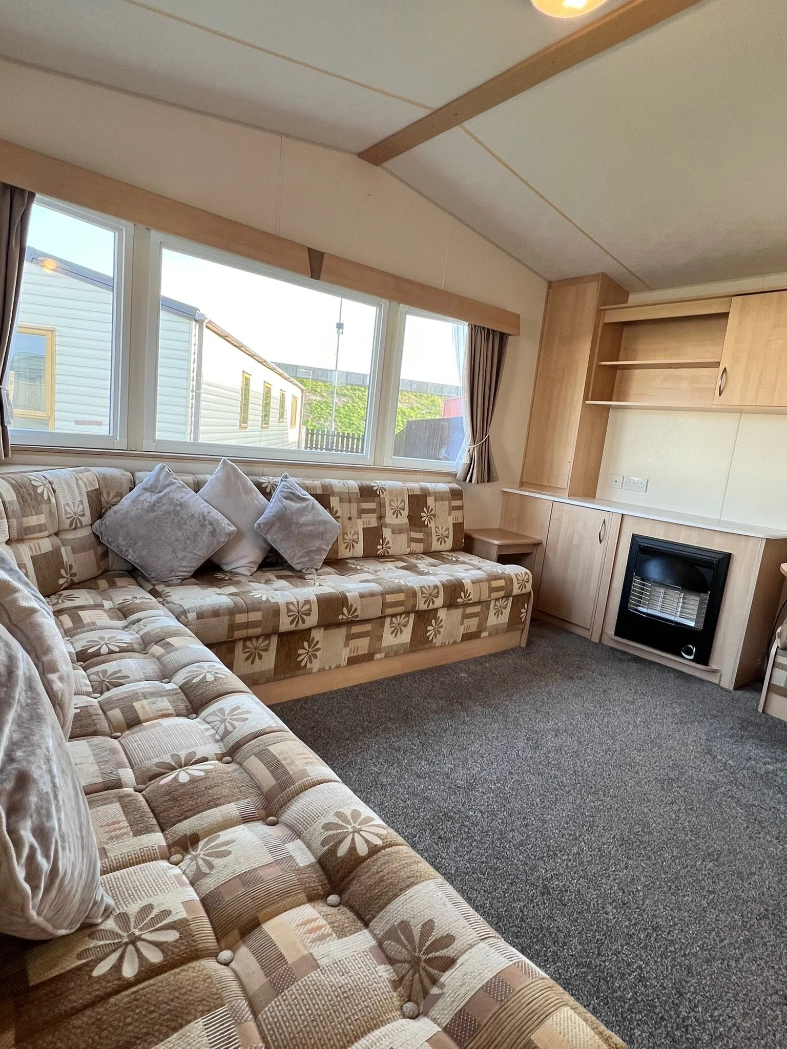 Abi vista 2 bed Lounge