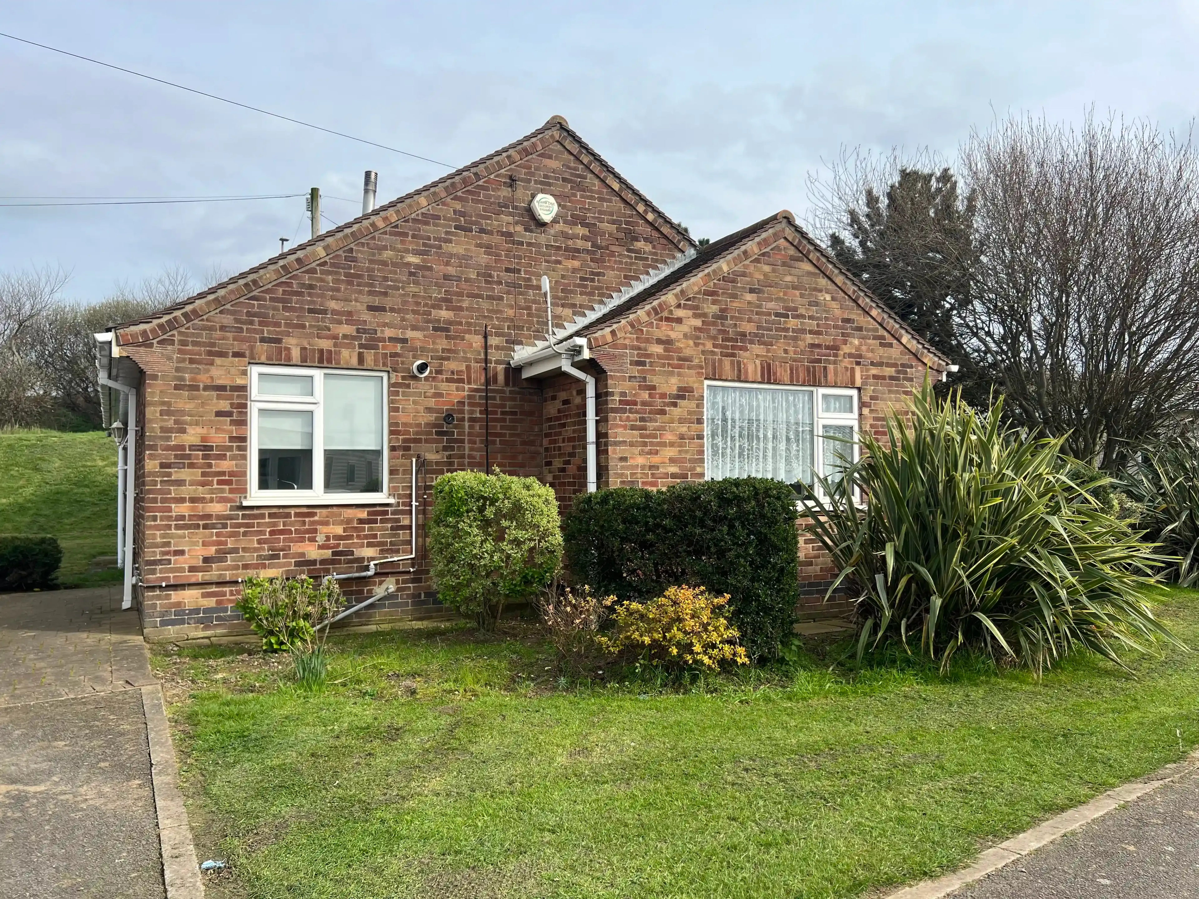 External_Bungalow (LP19666)