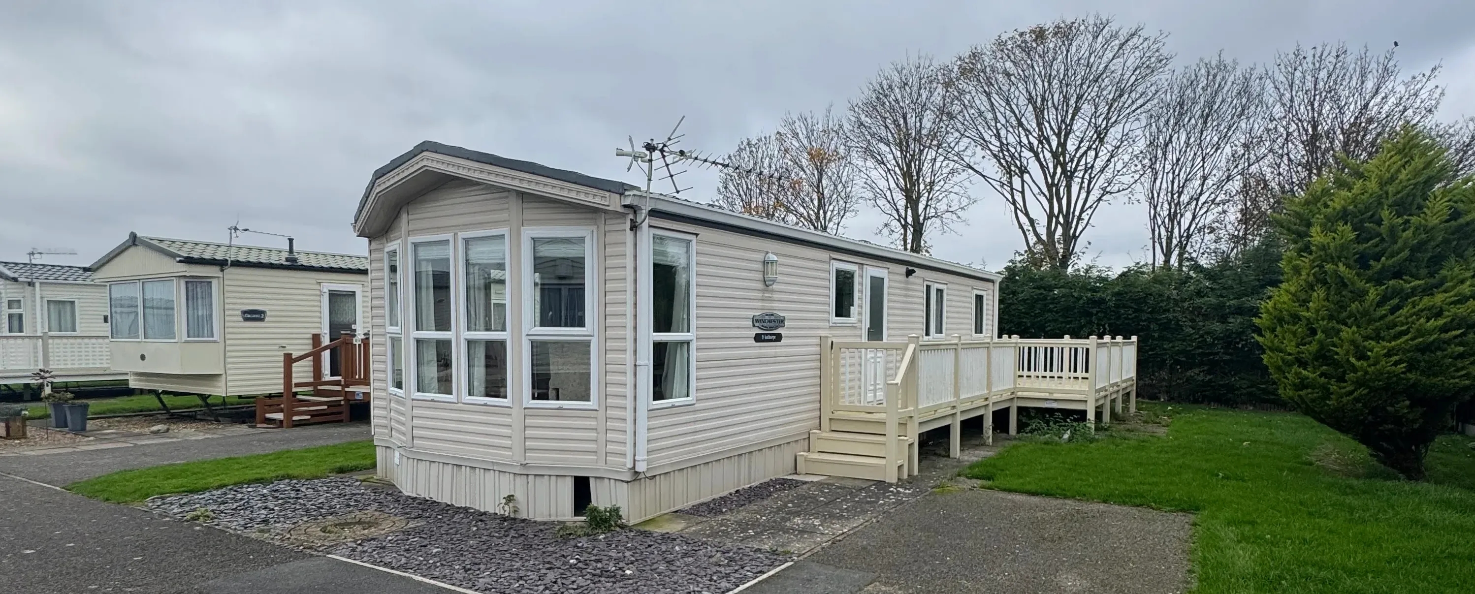 willerby winchester 38x12 front view