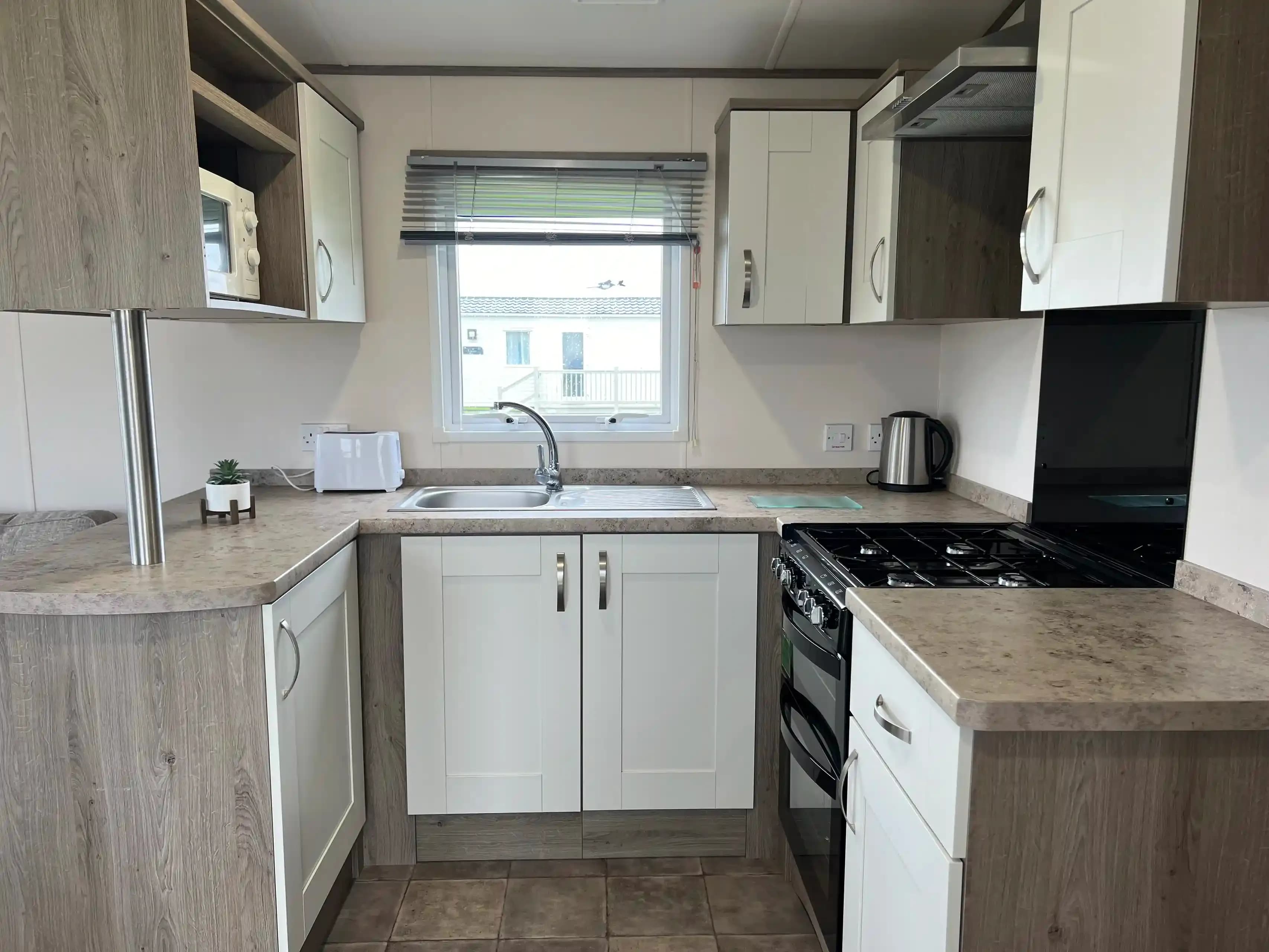 grange gold caravan sleeps 8