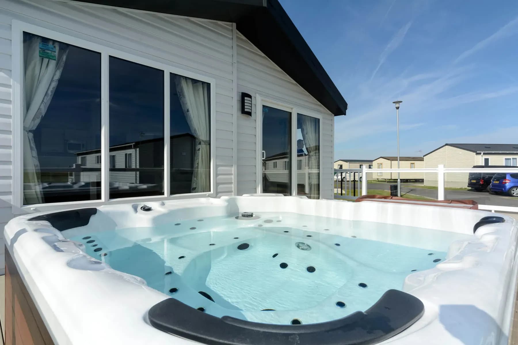 hot tub lodge holidays